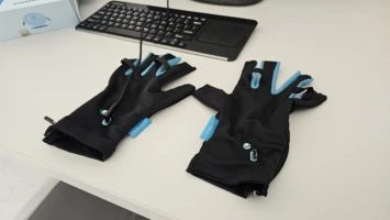 Rękawice do rehabilitacji ręki